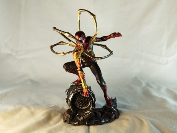 Iron Spiderman 20cm Action Figure